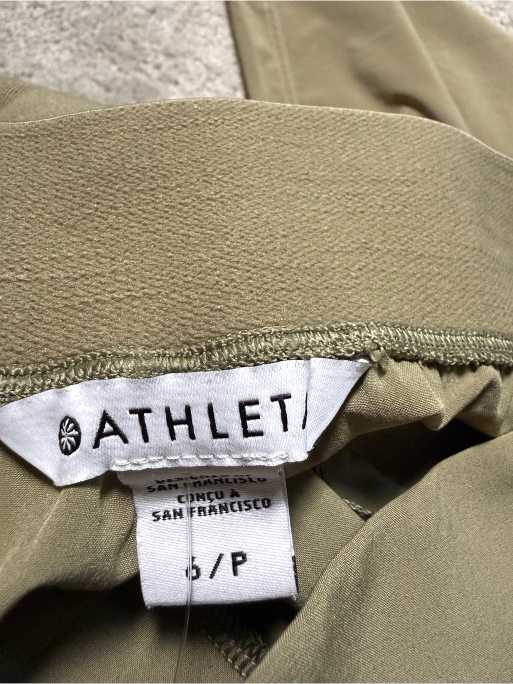 Athleta Olive Wide-Leg Cargo Pull-On Pants - Picture 6 of 8